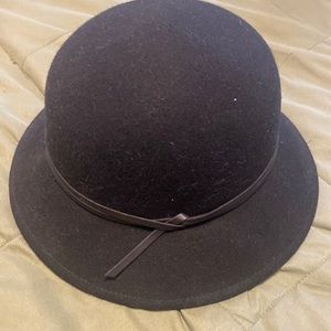 Black wool hat